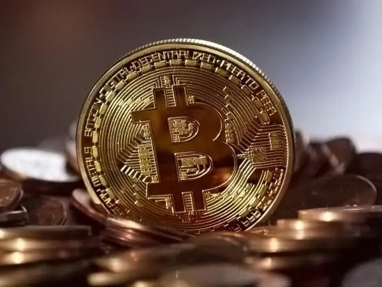首支现货质押型SolanaETF登场 现货质押型SolanaETF怎么交易