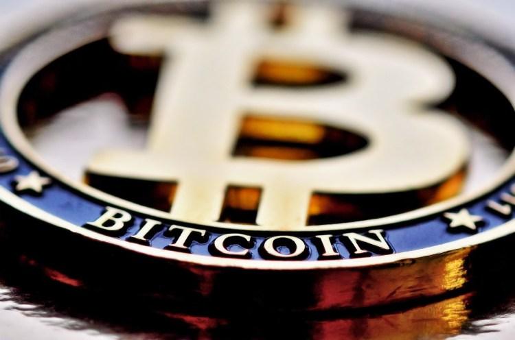 比特币价格暴跌60%至5万美元 为何所有迹象都表明比特币将下跌