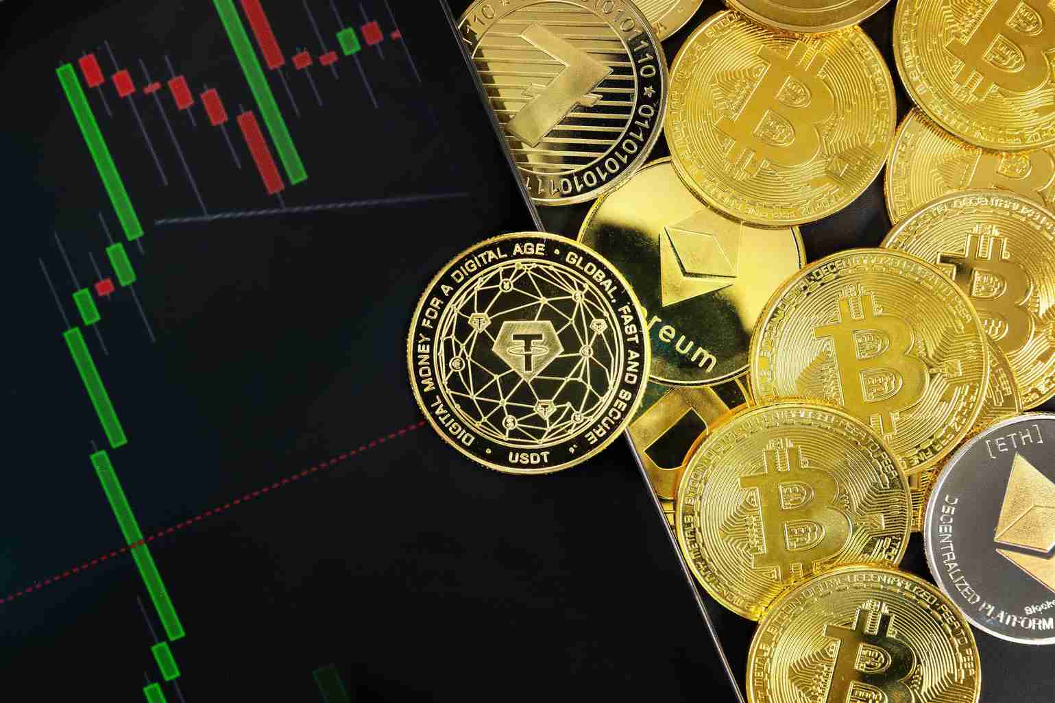 Tether 市值飙升 10 亿美元，与此同时比特币暴跌至关键支撑位附近